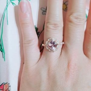 Morganite rose gold ring